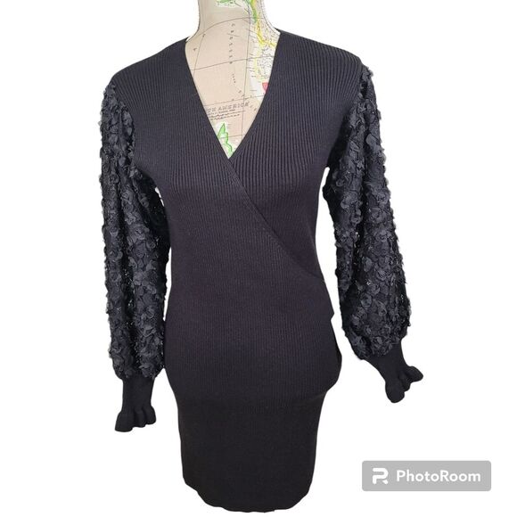 LUSH Size Small Black Knit Sweater Mini Dress 3D Floral Sheer Balloon Sleeve NWT - Picture 4 of 14